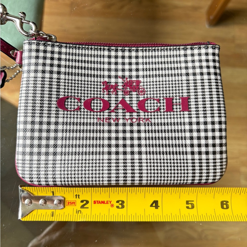 Coach Black and White Checkered Wristlet with burgundy Accents  NWOT - Picture 9 of 10